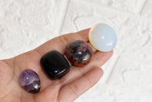 Load image into Gallery viewer, Tumbled Crystals Kit | LIBRA | Stones Gift | Zodiac Set