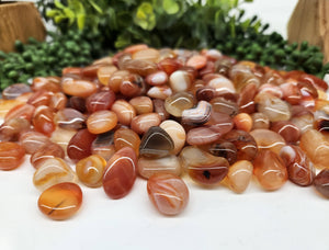 Banded Carnelian (1kg/2.2lbs.) Tumbled Stone 17-23mm